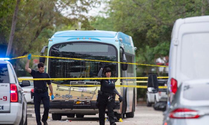 Florida Bus Driver Hailed as Hero When Gunman Opens Fire