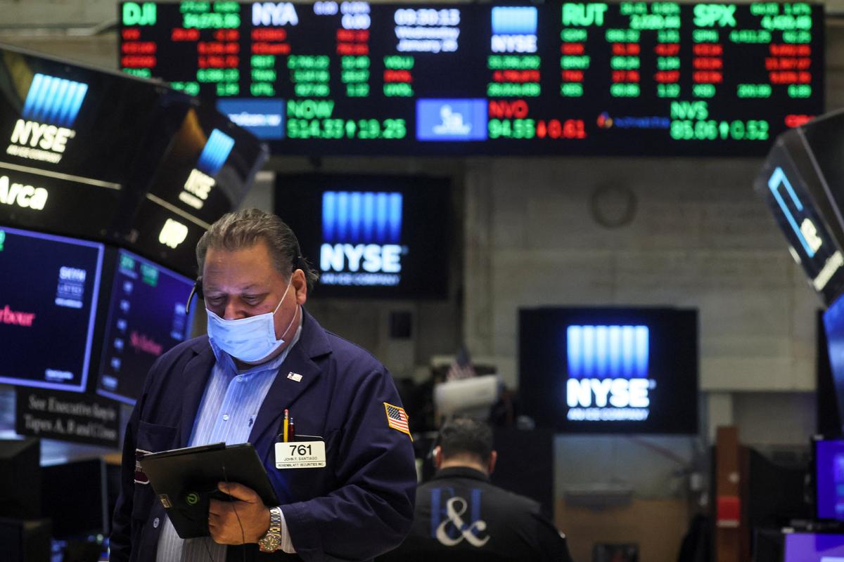 NYSE, Nasdaq Halt Trading in Stocks of Russia-Based Companies