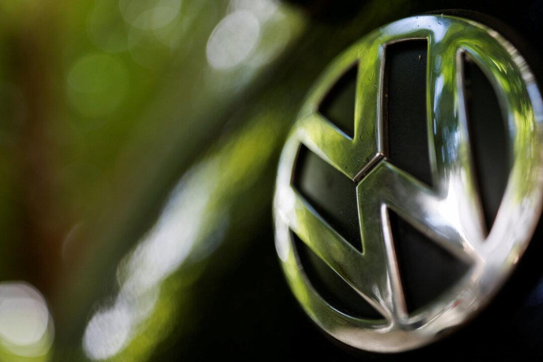 Volkswagen Warns of Production Cuts as Ukraine Crisis Hits Suppliers