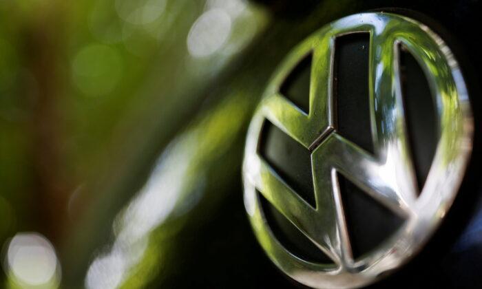 Volkswagen Warns of Production Cuts as Ukraine Crisis Hits Suppliers
