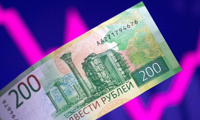 Russia Bans Payments to Foreigners Holding Rouble Bonds, Shares