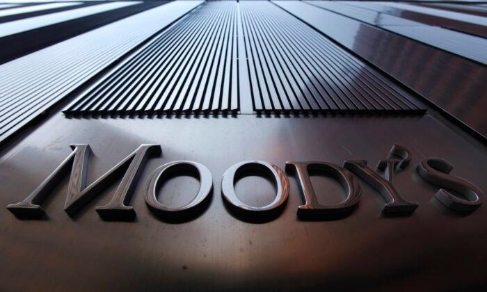 Moody’s Cuts Russia Rating to Ca on Rise in Default Risk