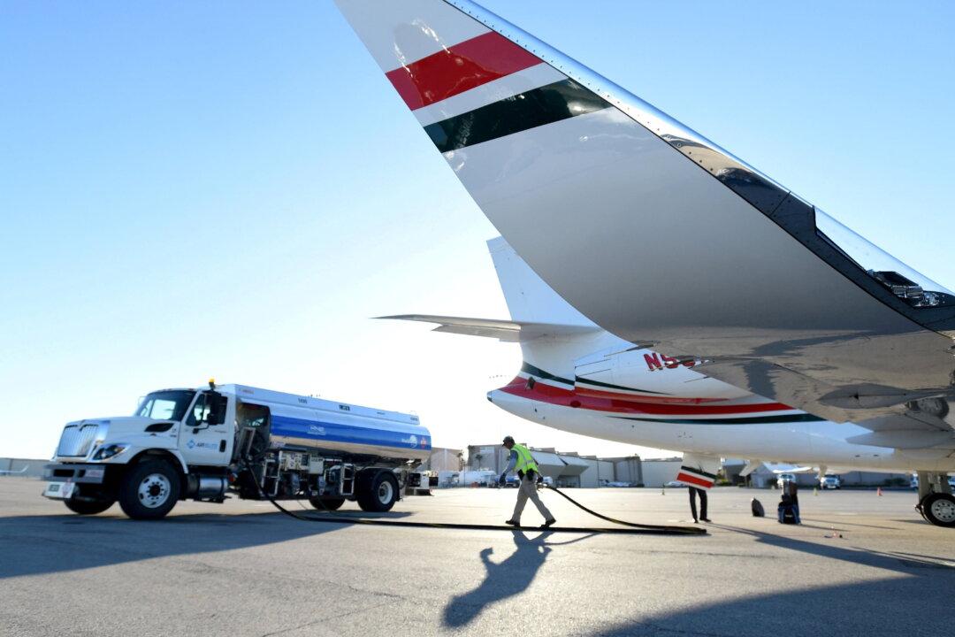Jet Fuel Price Surge Deals Heavy Blow to Fragile Air Travel Recovery