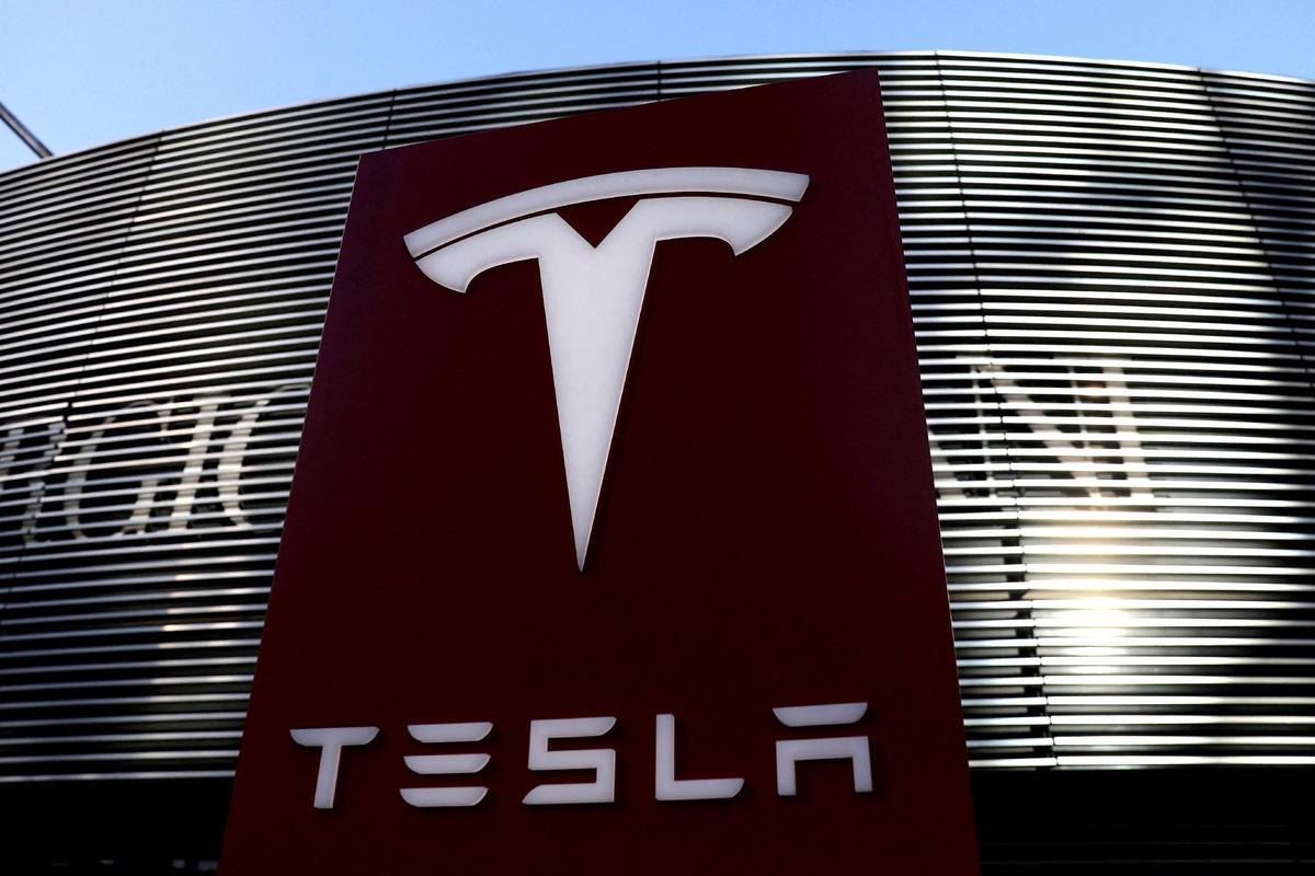 Tesla Tells US Lawmakers Autopilot Requires ‘Constant Monitoring’
