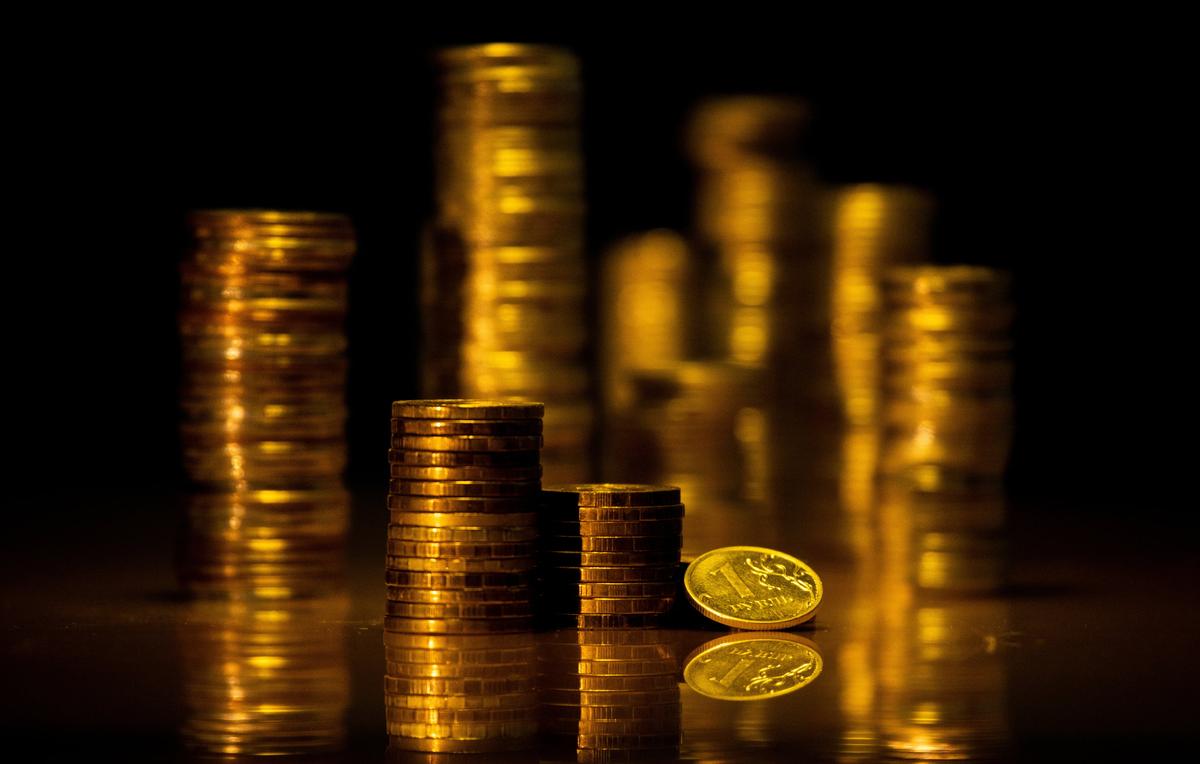 Russian Rouble Drops a Further 8 Percent This Week in Moscow