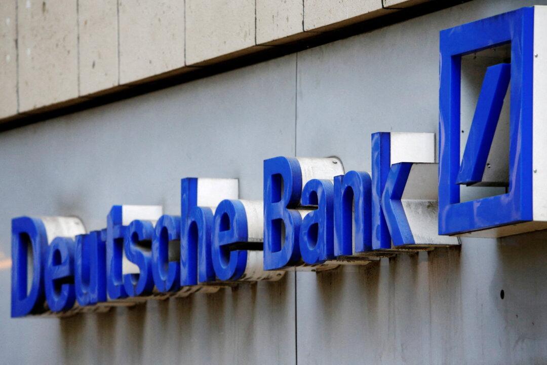 Banks Ask Judge to Dismiss Terrorism Financing Lawsuit