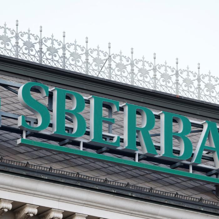US Lifts Sanctions on Former CFO of Russia’s Sberbank