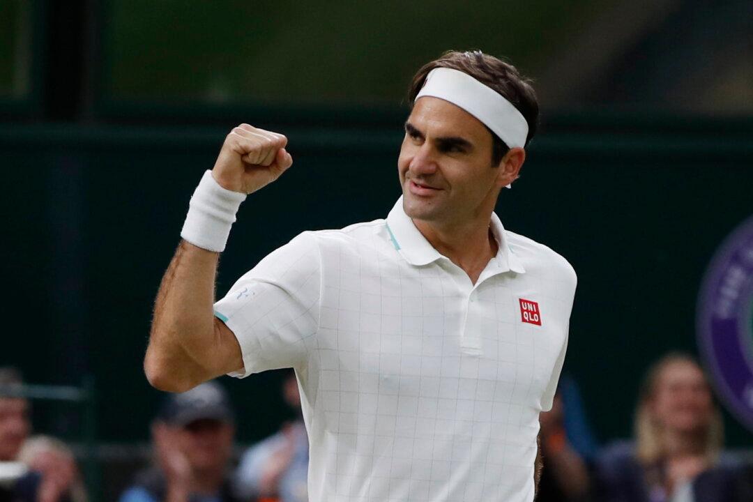 Federer to Donate $500,000 to Support Ukrainian Children
