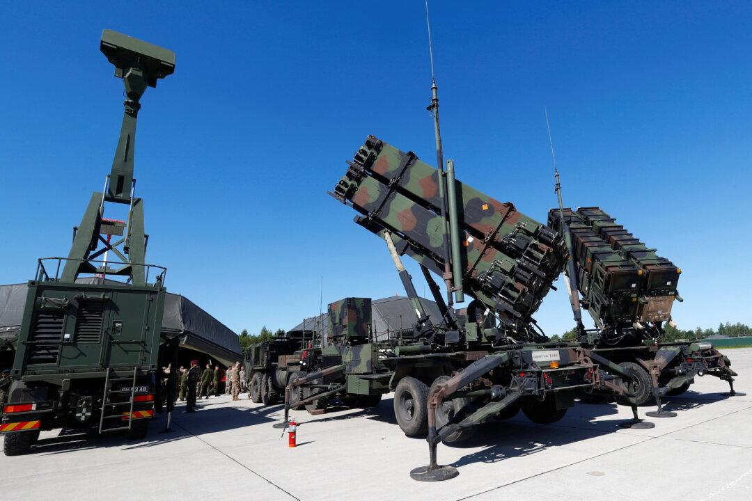 Slovakia Starts Deploying Patriot Air Defense System: Minister