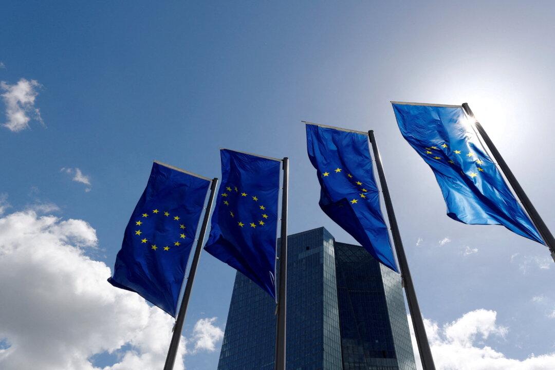 ECB Will React to Second-Round Inflation Effects: Handelsblatt