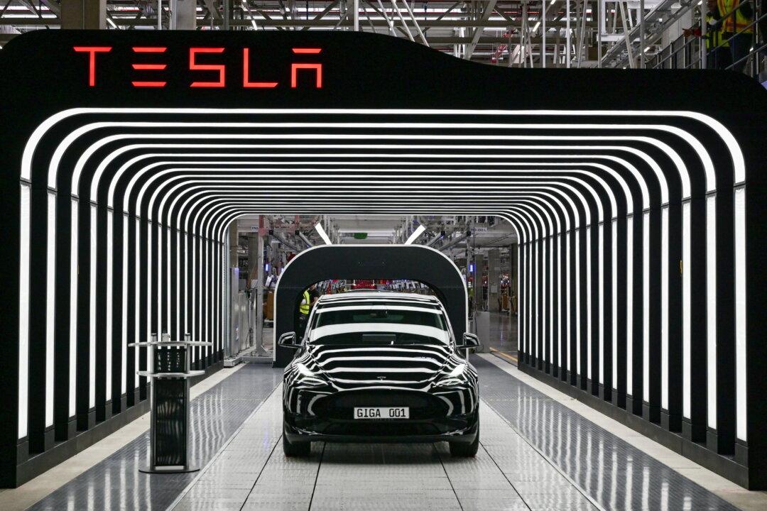 Tesla Vehicles Can Be Hacked via Bluetooth Vulnerabilities: Research Paper