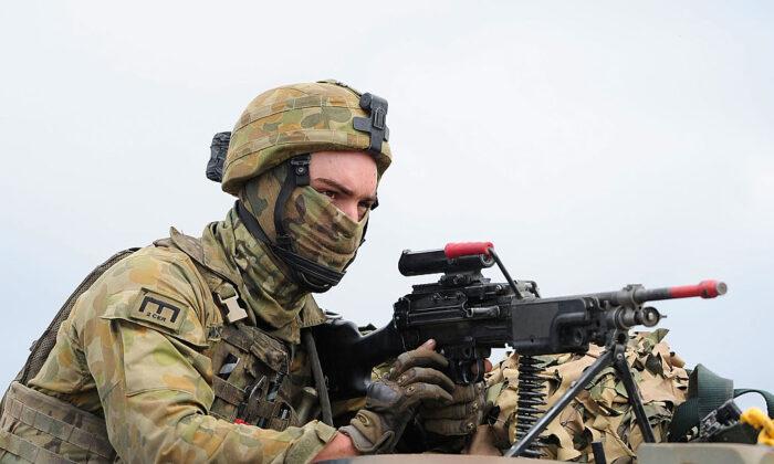 Australian Defence Forces Dispatch 100 Personnel to Ukraine to Assist With Military Training