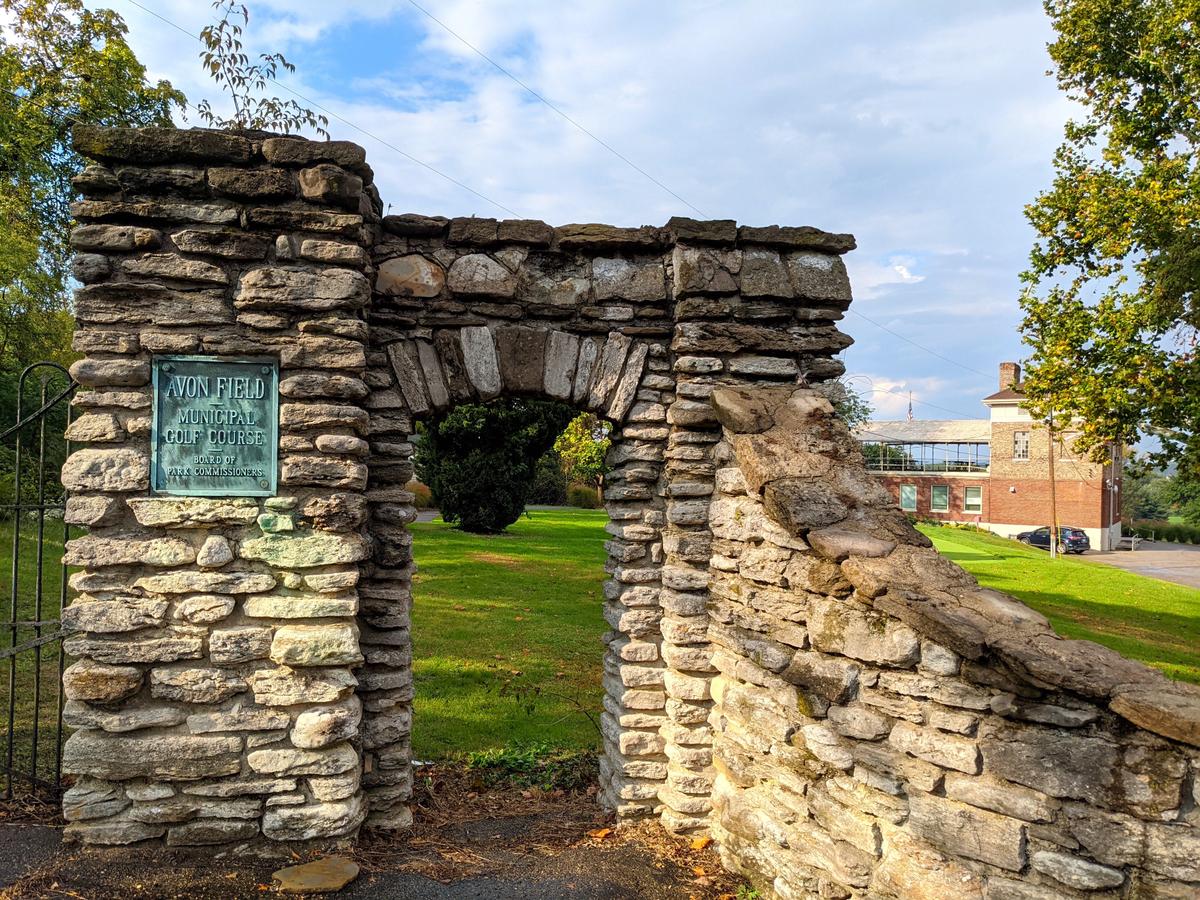 Ask the Builder: Building a Stone Wall and Arch