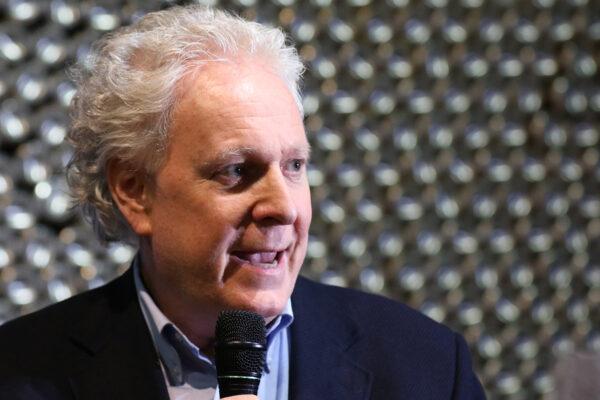 Former Quebec premier Jean Charest formally launches his campaign for the Conservative leadership campaign at an event in Calgary on March 10, 2022. (The Canadian Press/Dave Chidley)