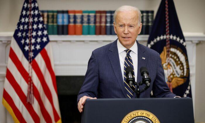 Biden: Chemical Attack ‘A Real Threat’; NATO Ally Poland Expels 45 Russian Diplomats | NTD