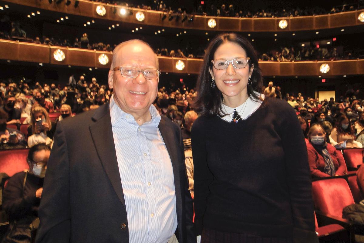 Priest ‘Experienced the Presence of God’ at Shen Yun