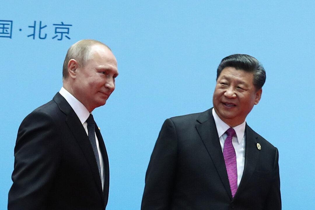 China Eyeing Russian Energy, Assets, Shares to Find Openings to Strengthen Power