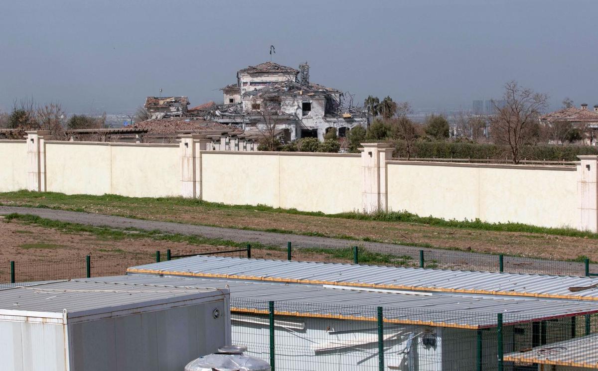 Iran Claims Responsibility for Missiles That Hit Near US Consulate in Iraq