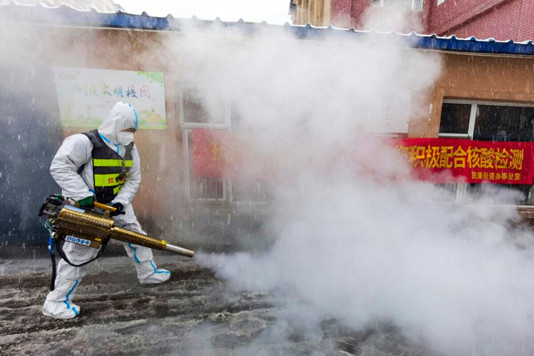 More Chinese Cities in Lockdown as COVID-19 Outbreak Spreads