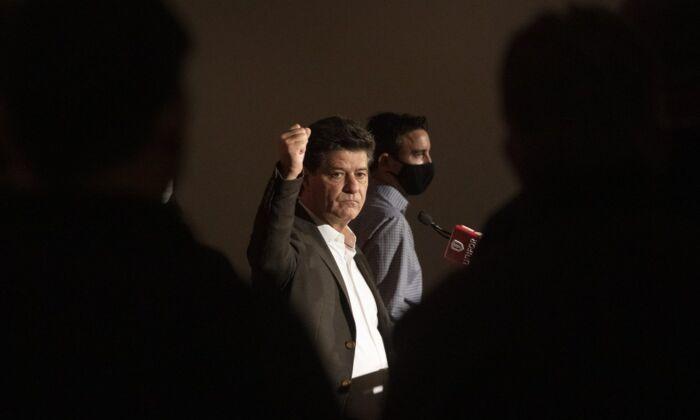Unifor Leader Jerry Dias Retires Early After Going on Medical Leave