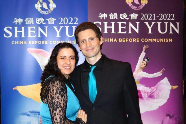 Derek and Jaymie Sanfilippo Sherrard at the Shen Yun Performing Arts performance at Keller Auditorium, on March 16, 2022. (Frank Liang/The Epoch Times)