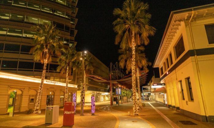 Australian City Hit by Tremors From 7.6 Earthquake