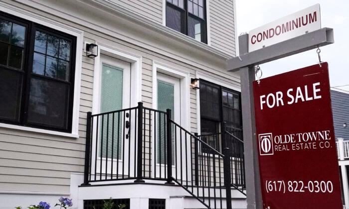 US Homes Are Selling Above Their Listing Price as Competition for Housing Soars