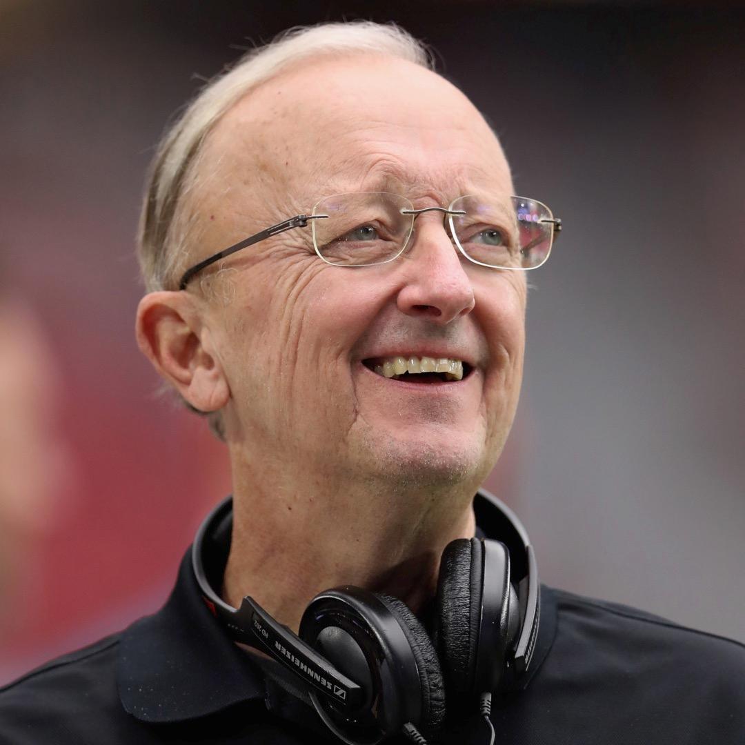 ESPN reporter John Clayton during the NFL game between the Arizona Cardinals and the Los Angeles Rams at the University of Phoenix Stadium in Glendale, Ariz., on Oct. 2, 2016. (Christian Petersen/Getty Images)