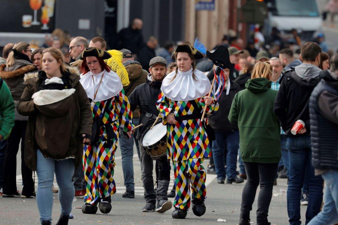 Car Runs Into Carnival Revelers in Belgium, Killing 6