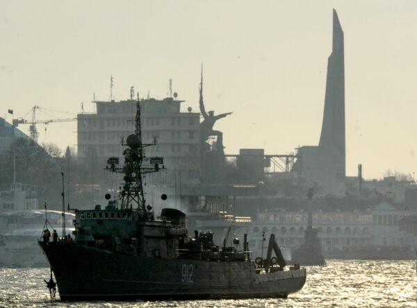 A Russian navy minesweeper patrols the harbor of Sevastopol, Ukraine, on March 10, 2014. (Viktor Drachev/AFP via Getty Images)