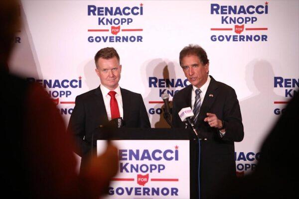 GOP gubernatorial candidate Jim Renacci (R) introduces his running mate, filmmaker Joe Knopp, at an event in West Chester, Ohio, in 2021. (Jeff Louderback/The Epoch Times)