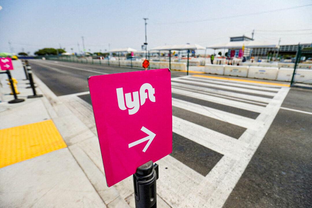 Lyft Slashes Over 1,000 Jobs, 26 Percent of Its Workforce