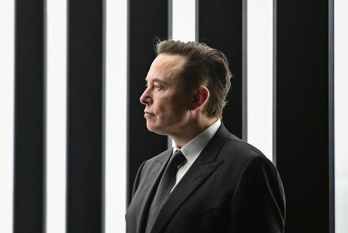 Musk Takes 9.2 Percent Stake in Twitter After Questioning Its Commitment to Free Speech