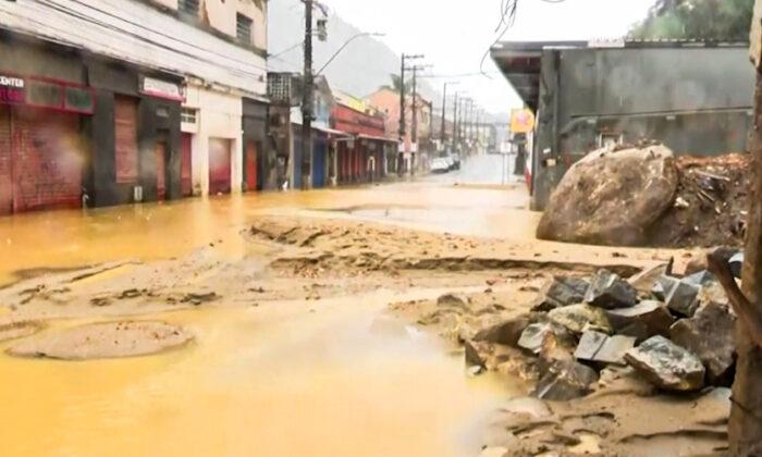 Heavy Rains in Brazil Cause Mudslide