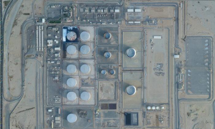 Satellite Photos Show Yemen Rebels Hit Saudi Oil Site Again