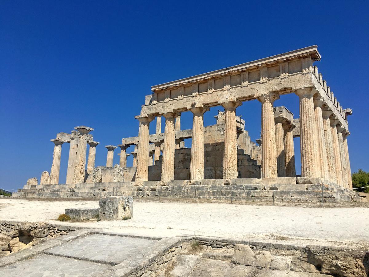 Afaia Temple, Aegina. (Xenofon Tsantila/Unsplash)