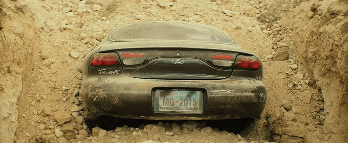 Disappearing getaway cars in "Hell or High Water." (CBS Films)