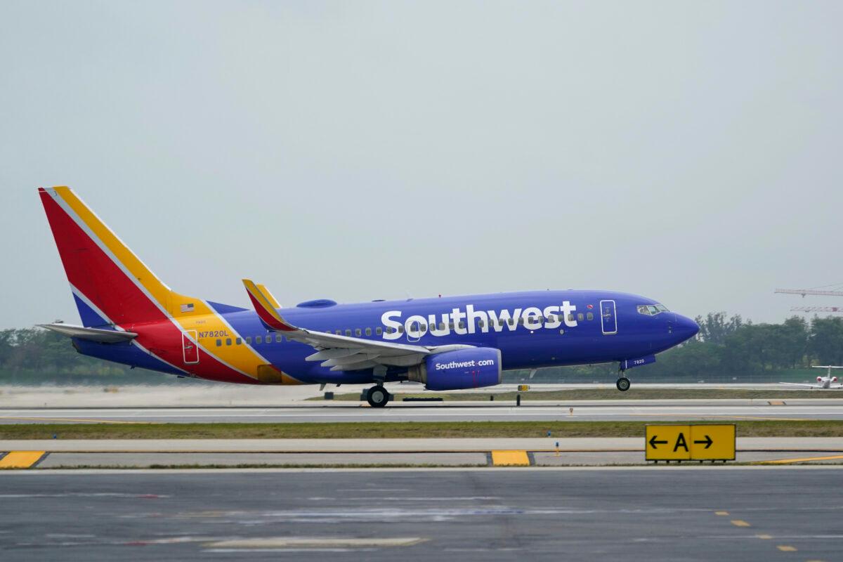 A Southwest Airlines Boeing 737 passenger plane takes off from Fort Lauderdale-Hollywood International Airport in Florida, on April 20, 2021. (Wilfredo Lee/AP Photo)