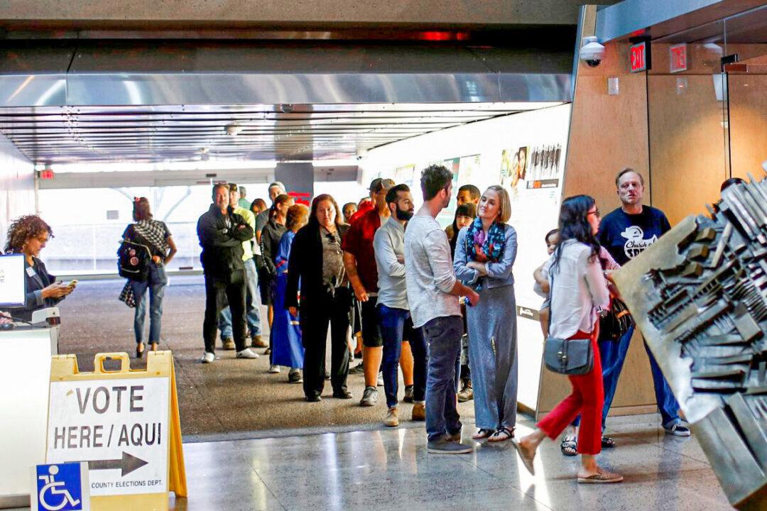 Rarely Has a Midterm Election Offered Such a Stark Choice on Issues