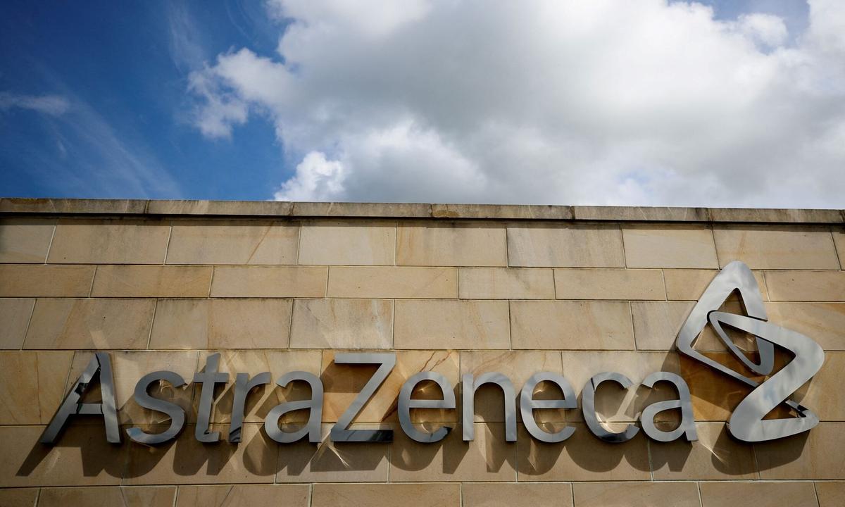 FDA Panel Backs Restricted Use of AstraZeneca’s Prostate Cancer Drug
