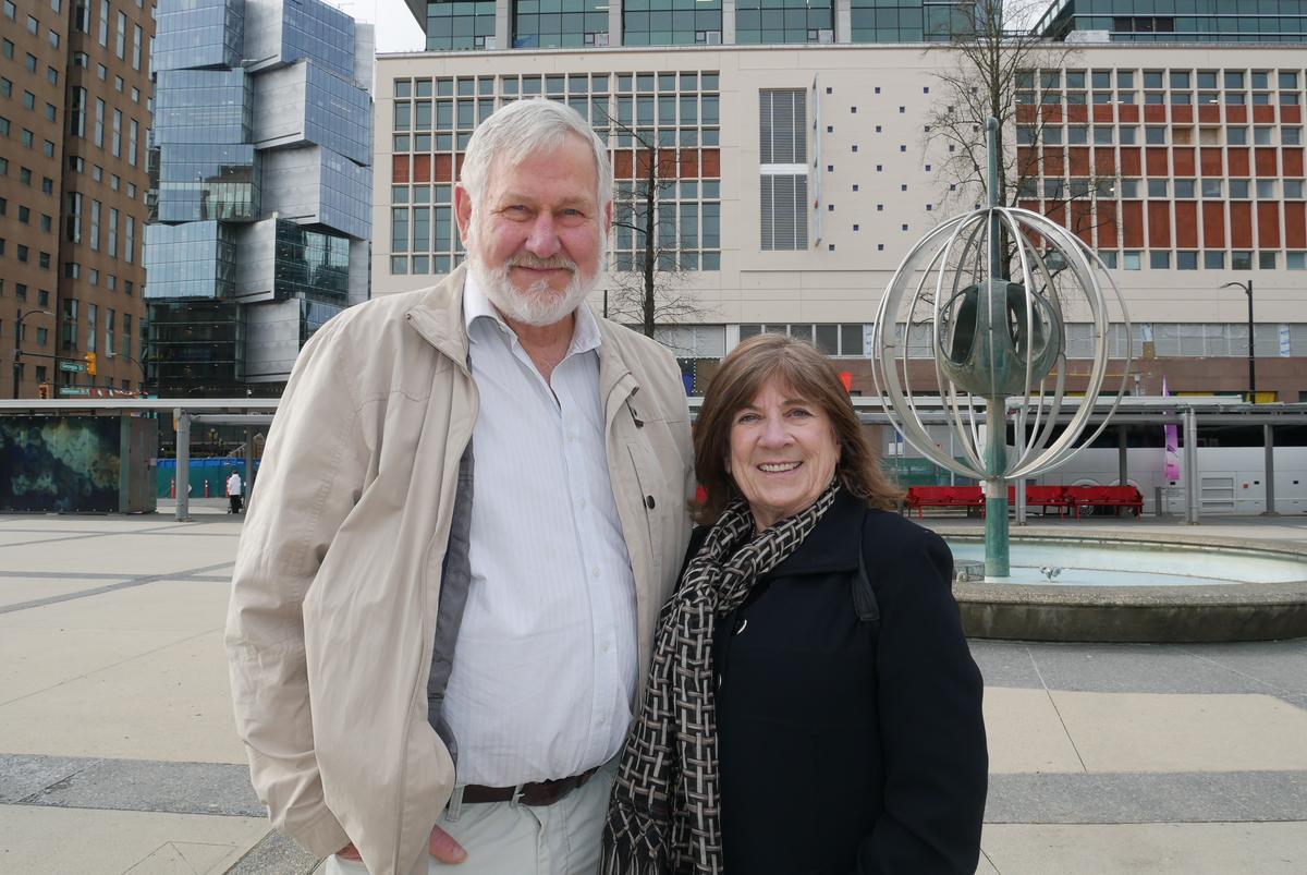 Renowned Dance Teacher Praises the Dancers of Shen Yun