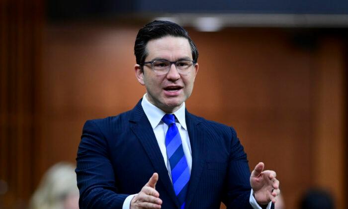 Poilievre Vows to Ban Oil Imports From ‘Dirty Dictators’ Within 5 Years If Elected Prime Minister