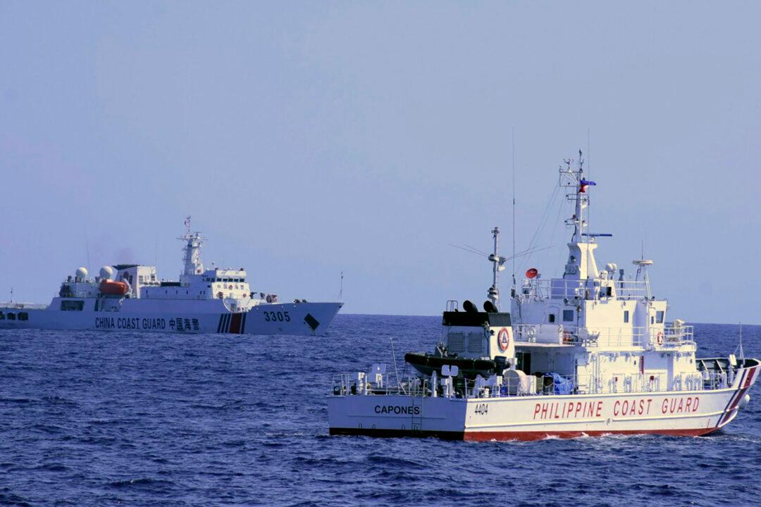 Philippines: Chinese Ship’s Close Distance Maneuvering a ‘Clear Violation’