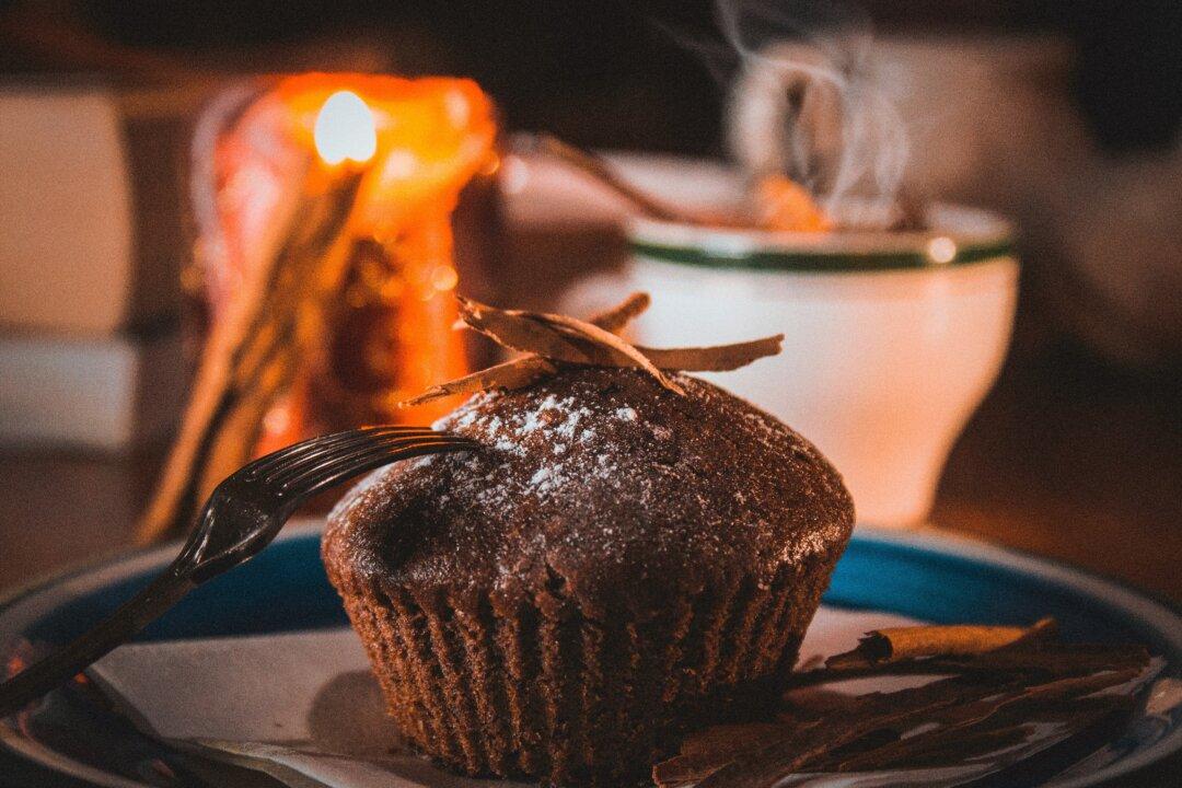 Vegan Chocolate Zucchini Muffins (Recipe)