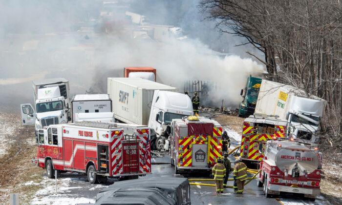 3 Dead in Snowy Pileup of Dozens of Vehicles in Pennsylvania