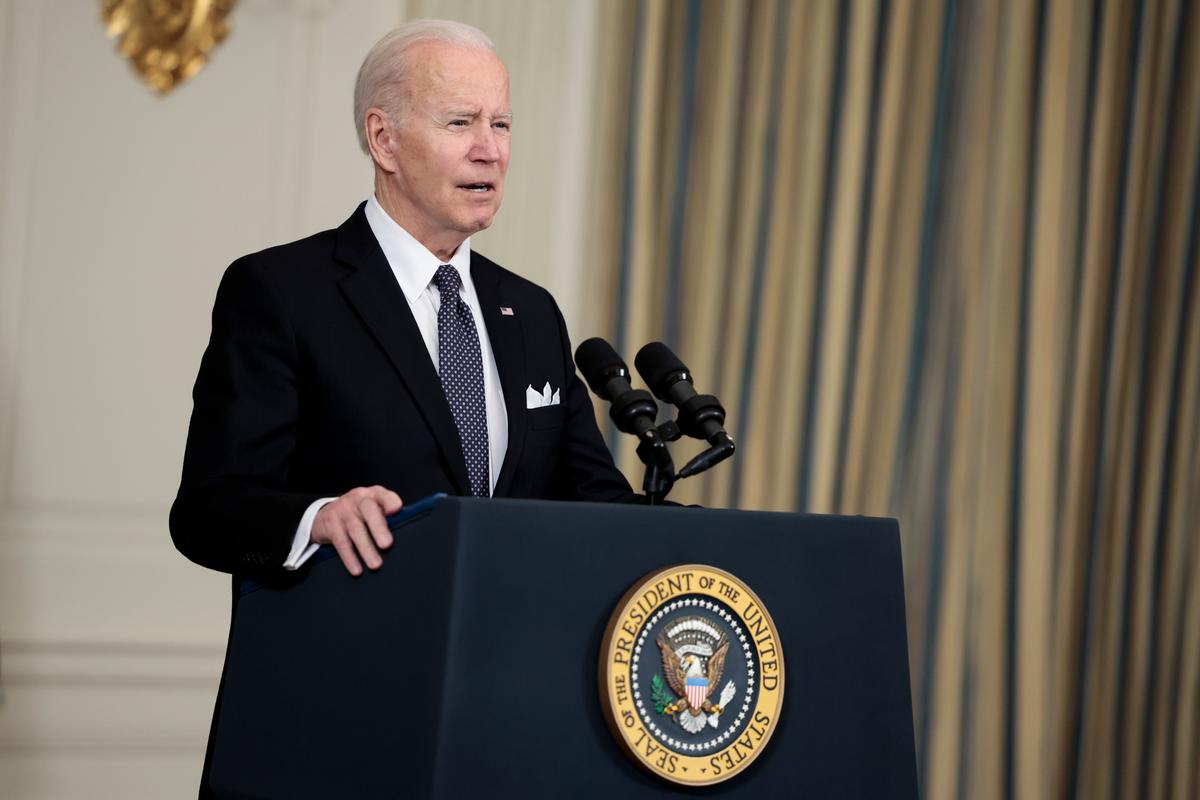 Biden Announces New COVID 'One-Stop Shop' Website, Gets Second Booster Shot