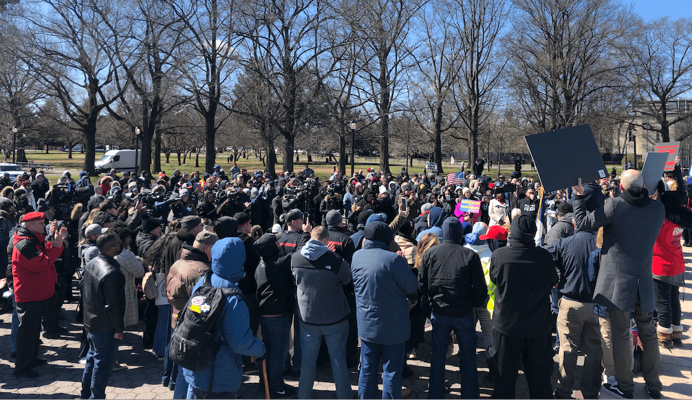 Protestors against vaccine mandates gather in Flushing, New York, on Mar 29, 2022. (Enrico Trigoso/The Epoch Times)