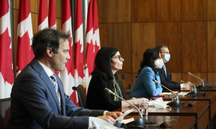 Ombudsman Says Federal Departments Withhold Documents