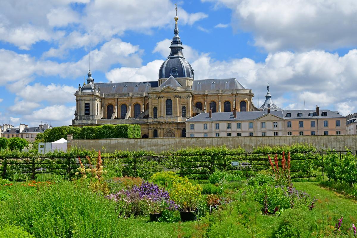 Beauty Products From the Louis XIV Vegetable Garden in Versailles
