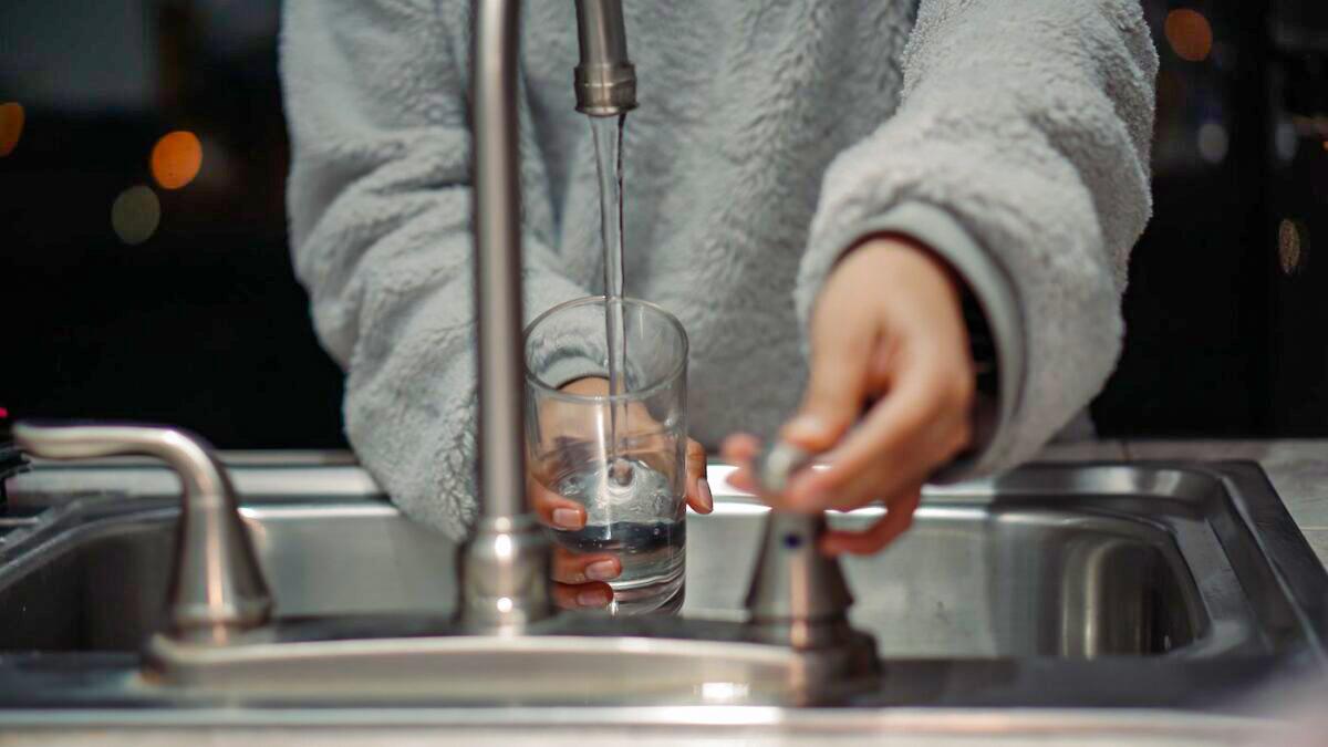 Regina Councillor Wants City to Reconsider Putting Fluoride in Drinking Water